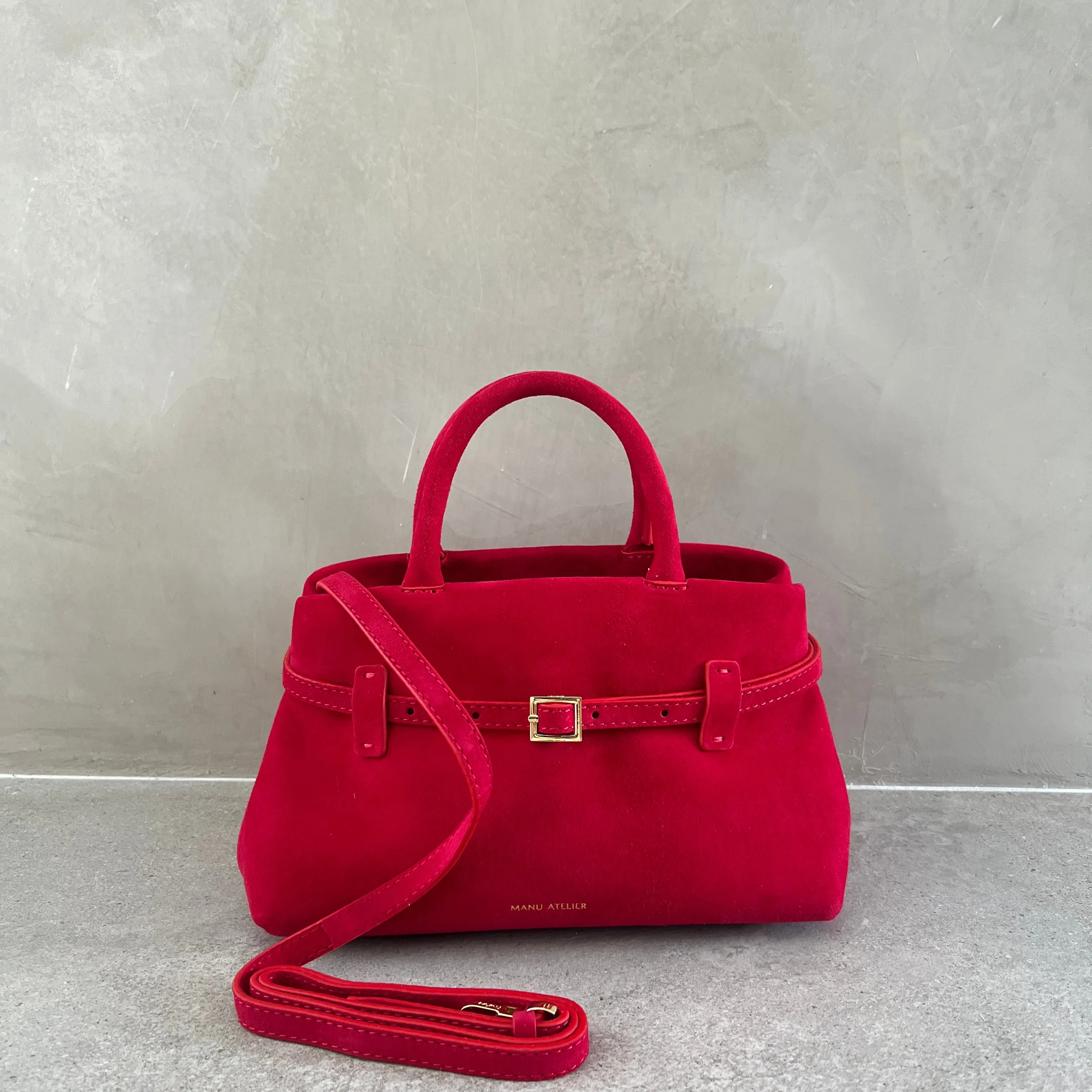 Le Cambon 25, Suede Red